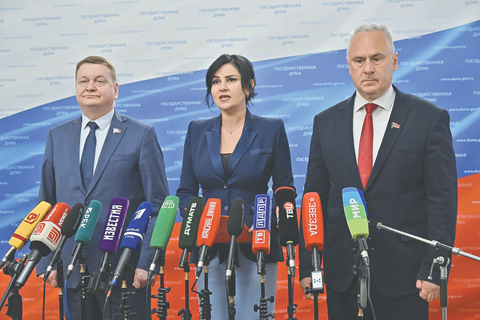 Zyuganov Appeals to Voters and the President for Support and Trust