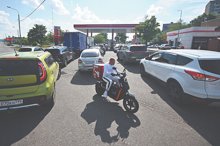 Big Business Sees ‘Mega-Regulatory Risks’ in Fuel Crisis